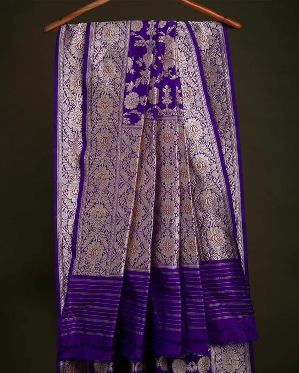 Blue_Embellished_Banarasi_Jacquard_Saree_(Blue)